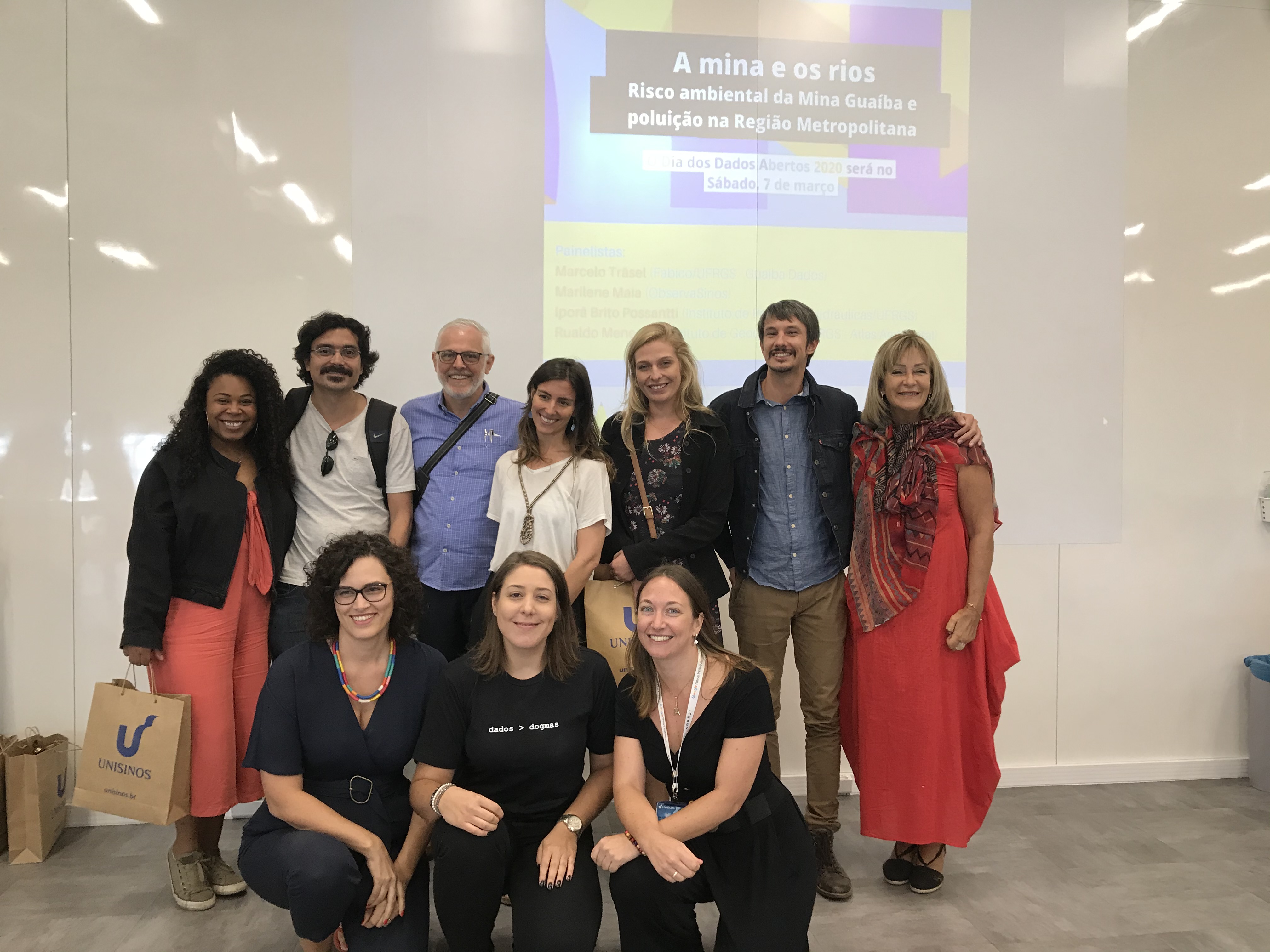 Open Data Day Porto Alegre panelists and organising team (photo: Juliana Spilimbergo)